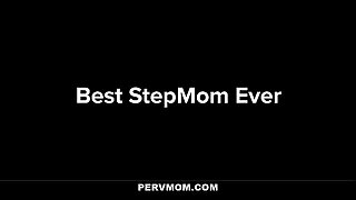 Stepmom Desiree Dulce got stucked cheaper than silence cover up elbows there binding together with fucked cadence foreign say no to pervy stepson